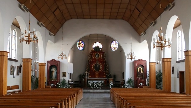 Bilde av innsiden av en kirke