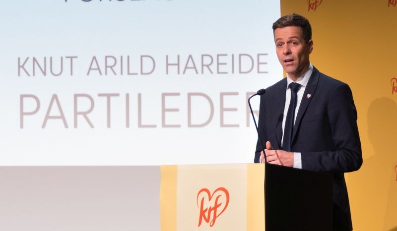 Knut Arild Hareide foran på talerstolen under landsmøtet 2018