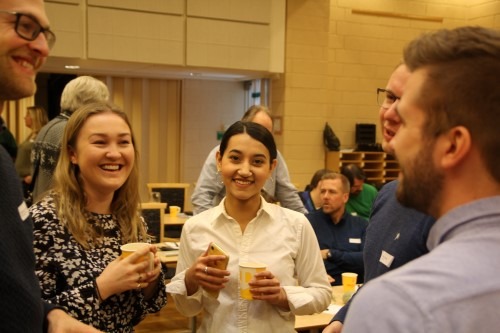 Kick-off for valgkamparbeidet, f.v: Mathias Slettholm, Astrid Therese Theisen, Sania Khan, Eilev Hegstad og Vegard Heldal