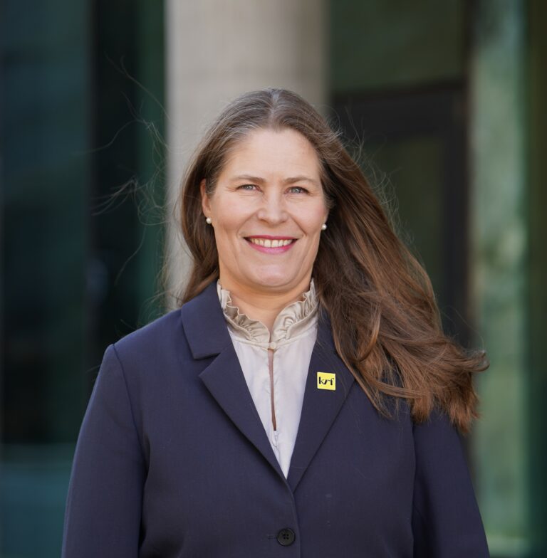 Linda Helen Haukland