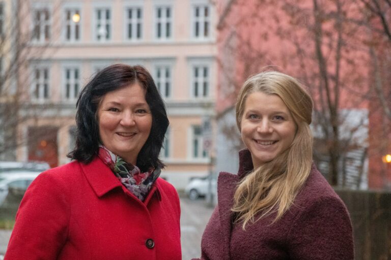 Ida Lindtveit Røse og britt Gulbrandsen