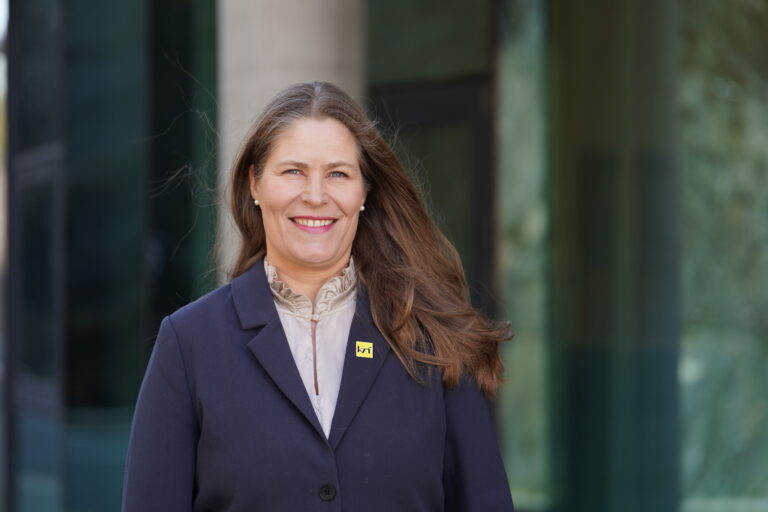 Linda Helen Haukland