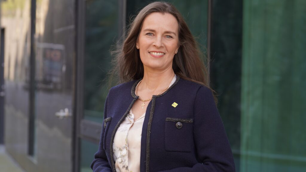 Majen Helén Sævik er med på Rådsmøte, lørdag 1. november.